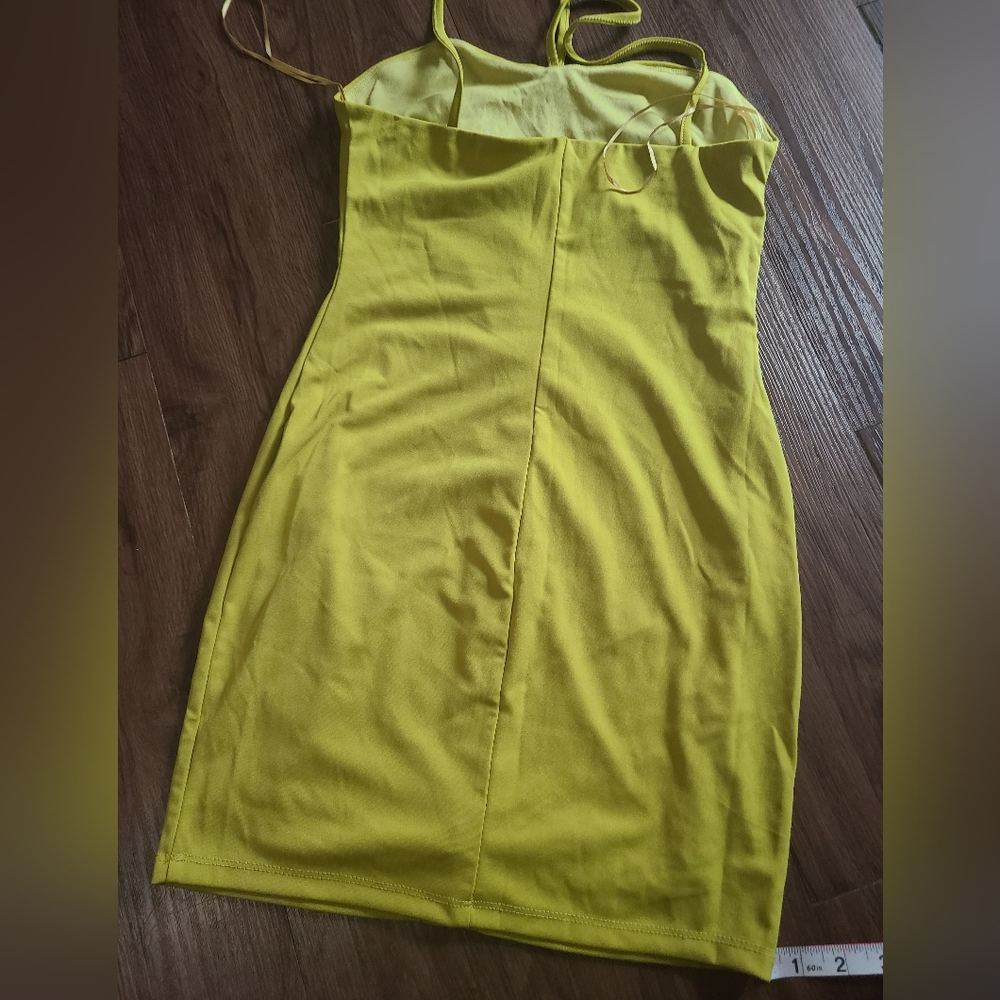 Women's dress color lemon - Picture 6 of 9
